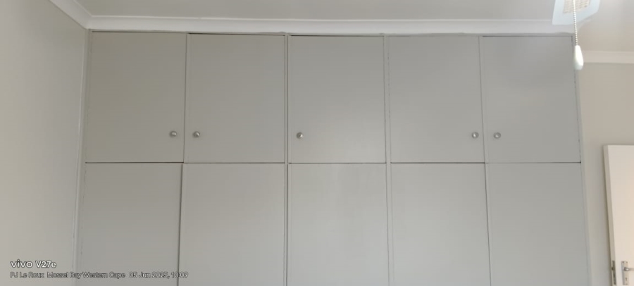 5 Bedroom Property for Sale in Bayview Western Cape